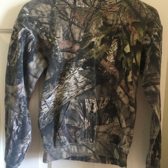 Mossy oak sweatshirt size large 14/16 - Picture 2 of 3